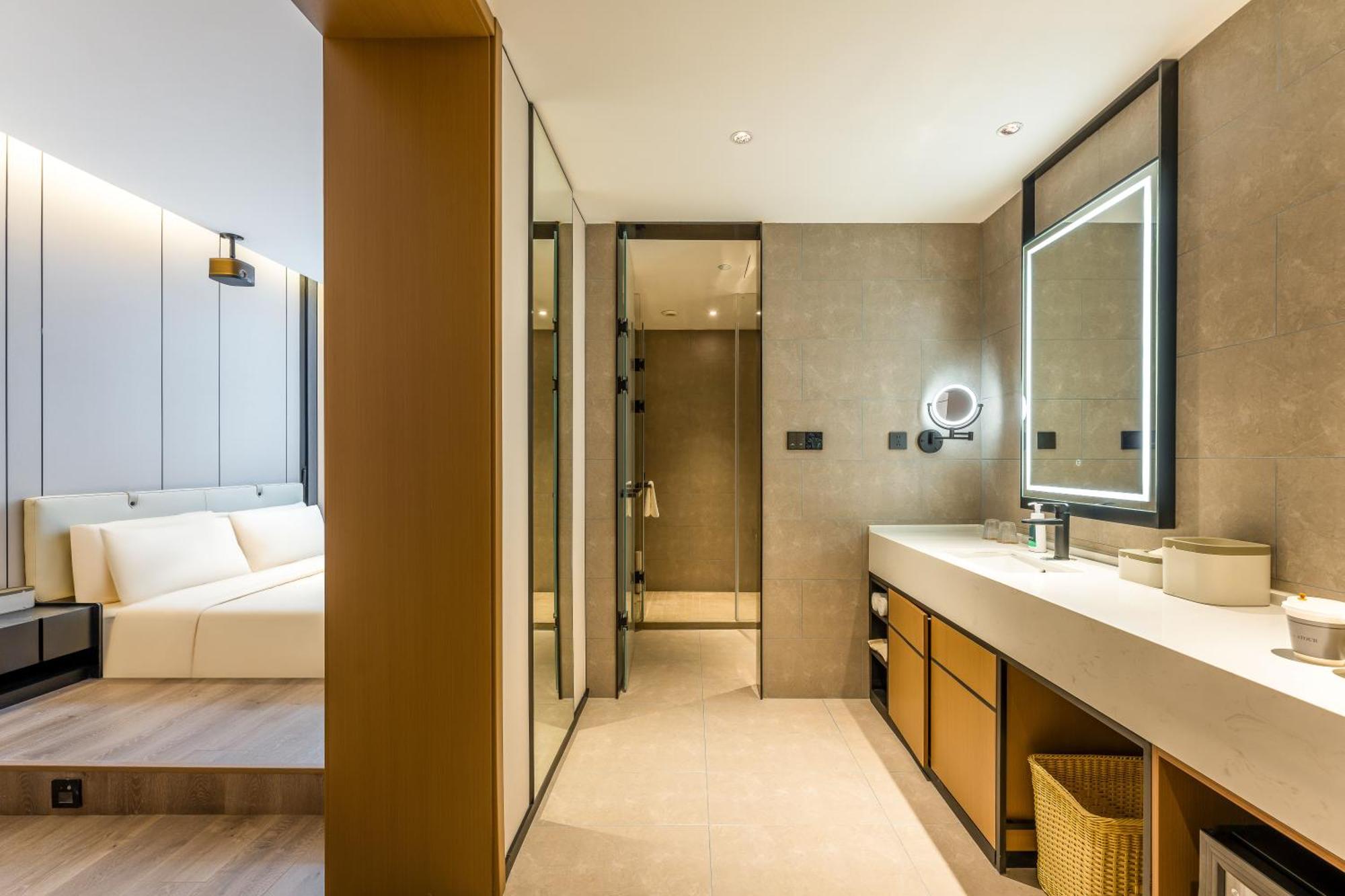 Atour South Railway Station North Square 4* Beijing